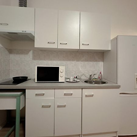 Charmant Studio Avec Balcon 페르피냥 외부 사진